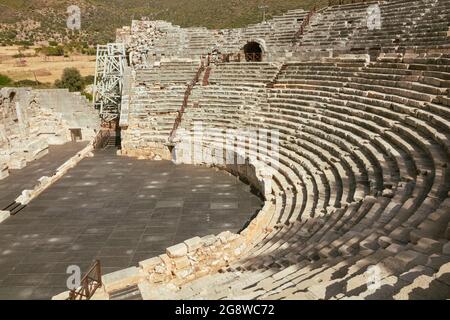 Théâtre romain de la ville antique de Patara à Antalya Turquie. Tourisme en Turquie. Ruines antiques. Architecture romaine. Banque D'Images