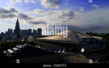 Tokyo, Japon. 23 juillet 2021. Photo prise le 23 juillet 2021 montre le Tokyo Metropolitan Gymnasium, l'un des sites Tokyo 2020 à Tokyo, Japon, le 23 juillet 2021. Credit: LAN Honguang/Xinhua/Alay Live News Banque D'Images