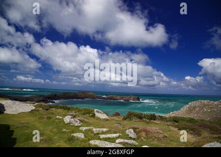 Une vue Scilly de l'océan Atlantique photographiée à l'extrémité nord de l'île Tresco Banque D'Images