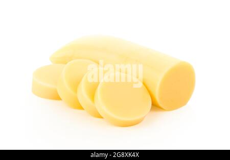 tofu aux œufs tranché sur fond blanc Banque D'Images