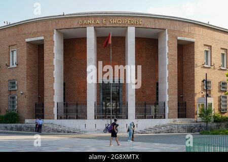 13 juin 2021, Albanie, Tirana: Banka e Shqipërisë in Tirana. Photo: Peter Endig/dpa-Zentralbild/ZB Banque D'Images