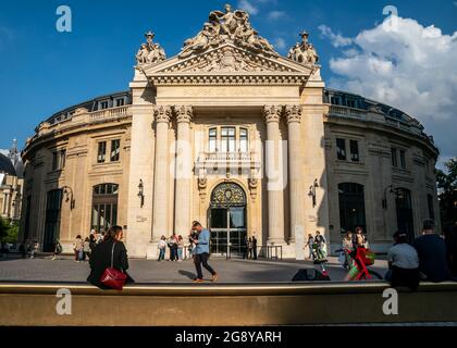 La Bourse de commerce est un bâtiment de Paris, utilisé à l’origine comme lieu de négociation du commerce des céréales et d’autres produits de base Banque D'Images