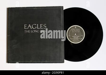 Rock band, l'album musical Eagles sur disque vinyle LP. Intitulé : la couverture de l'album long Run Banque D'Images