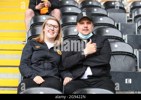 Les fans retournent aussi au MKM Stadium tom regarder Hull City v Mansfield Town pré-saison amical Banque D'Images