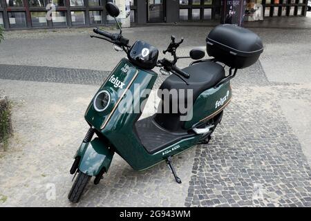 E-scooter de Felyx, Berlin, Allemagne Banque D'Images