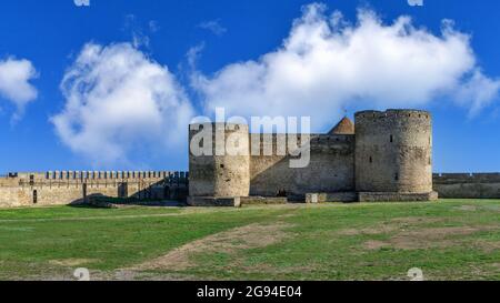 24.04.2021. Bilhorod-Dnistrovskyi ou forteresse Akkerman, région d'Odessa, Ukraine, le matin ensoleillé du printemps Banque D'Images