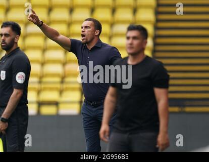 Photographes correcteurs retransmis par ligne. Valerien Ismael, directeur de West Broms (à gauche), et Xisco Munoz, entraîneur-chef de Watford (à droite) lors du match amical d'avant-saison à Vicarage Road, Watford. Date de la photo: Samedi 24 juillet 2021. Banque D'Images