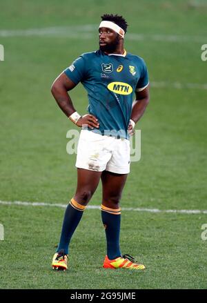 Siya Kolisi d'Afrique du Sud pendant la série Lions de Castle Lager, premier match de test au stade du Cap, Cape Town, Afrique du Sud. Date de la photo: Samedi 24 juillet 2021. Banque D'Images