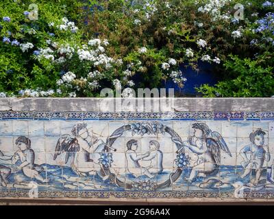 Le jardin du Palais Fronteira est carrelé avec une allégorie au signe du zodiaque Gémeaux Banque D'Images