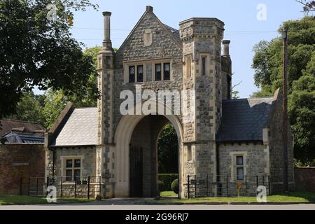 Heronden Hall Gatehouse, West Cross, Tenterden, Kent, Angleterre, Grande-Bretagne, Royaume-Uni, Europe Banque D'Images