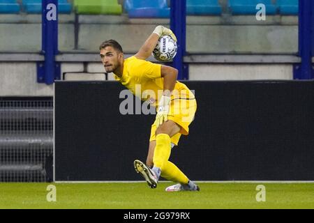 ARNHEM, PAYS-BAS - JUILLET 24 : Jari de Busser de Lommel SK lors du match d'avant-saison entre vitesse et Lommel SK à Gelredome le 24 juillet 2021 à Arnhem, pays-Bas (photo de René Nijhuis/Orange Pictures) Banque D'Images