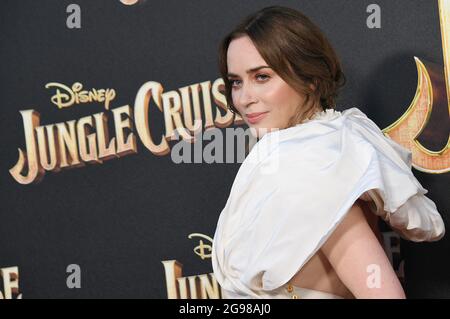 Los Angeles, États-Unis. 24 juillet 2021. Emily Blunt arrive à la première mondiale de la CROISIÈRE DANS LA JUNGLE de Disney, qui a eu lieu à Disneyland à Anaheim, en Californie, le mardi 24 juillet 2021. (Photo par Sthanlee B. Mirador/Sipa USA) crédit: SIPA USA/Alay Live News Banque D'Images