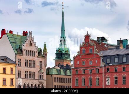 La célèbre place Birger Jarl Borg sur l'île de Galma Stan. Stockholm. Suède. Banque D'Images