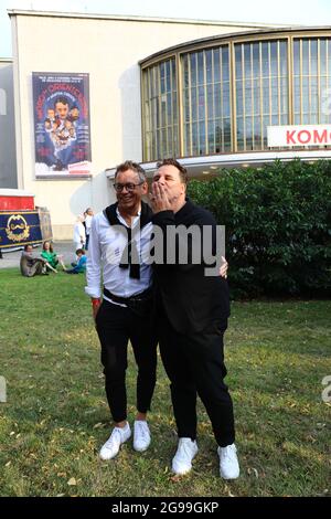 Guido Maria Kretschmer mit Ehemann Frank Mutters BEI der Premiere of Theaterstücks 'Dord im Orientexpress' in der Komödie am Kurfürstendamm im Schill Banque D'Images