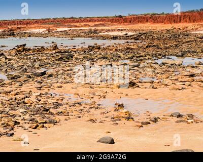 Marée basse à Walmahan (James Price point), péninsule de Dampier, Kimberley, Australie occidentale Banque D'Images