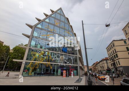 Herzog & de Meuron Architects, le centre de recherche emblématique Feltrinelli Porta Volta et le bâtiment de bureau et de vente au détail de Milan Banque D'Images