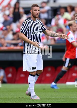ROTTERDAM, PAYS-BAS - JUILLET 25: Jasmin Kurtic de PAOK Saloniki pendant le match Club friendly entre Feyenoord et PAOK Saloniki à de Kuip le 25 juillet 2021 à Rotterdam, pays-Bas (photo de Herman Dingler/Orange Pictures) crédit: Orange pics BV/Alay Live News crédit: Orange pics BV/Alay Live News Banque D'Images