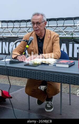 Dieter Kosslick, deutscher Kulturmanager, ehemaliger Direktor der Internationalen Filmfestspiele Berlin (Berlinale), Buchautor, Immer auf dem Teppich Banque D'Images