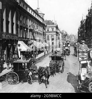 Strand , Londres 1901 Banque D'Images