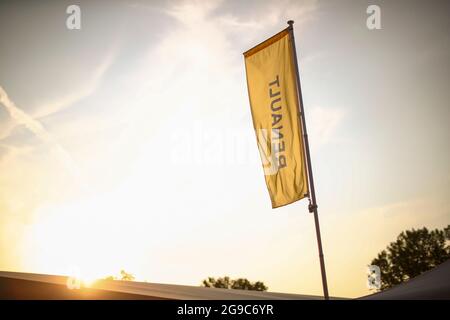 Drapeau lors du 8e tour de la Clio Cup Europe 2021, du 23 au 25 juillet 2021 sur l'Autodromo Internazionale Enzo e Dino Ferrari, à Imola, Italie - photo Federico Basile / DPPI Banque D'Images