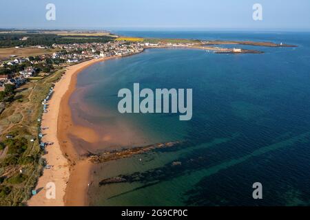 Vue aérienne d'Elie et d'Earlsferry, East Neuk, Fife, Écosse. Banque D'Images