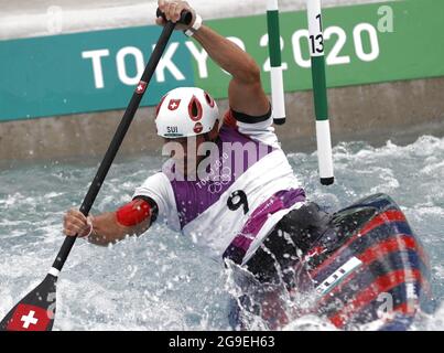 Tokyo, Japon. 26 juillet 2021. Thomas Koechlin, de Suisse, participe à la compétition de la demi-finale masculine de canoë aux Jeux Olympiques de Tokyo en 2020 à Tokyo, au Japon, le 26 juillet 2021. Credit: FEI Maohua/Xinhua/Alamy Live News Banque D'Images