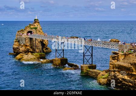 France, Pyrénées-Atlantiques (64), pays Basque, Biarritz, le rocher de la Vierge Banque D'Images