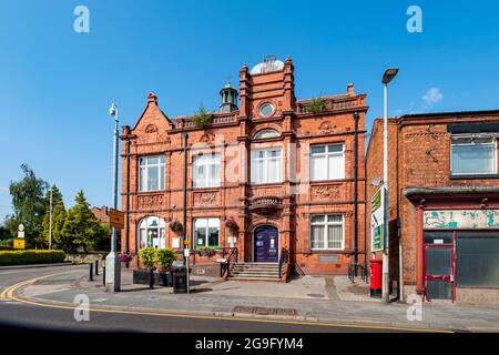 Victoria Technical Schools et Free Library Building maintenant bureau du conseil à Middlewich Cheshire Royaume-Uni Banque D'Images