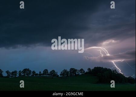 Paysage de foudre Bavière, Allemagne Banque D'Images