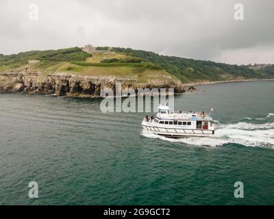 City Cruises au départ de Poole - une excursion en bateau le long de la côte jurassique à Dorset, dans le sud-ouest de l'Angleterre Banque D'Images