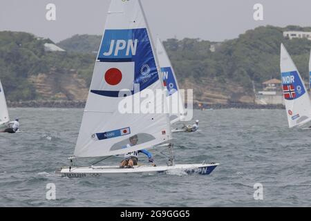 Kanagawa, Japon. 26 juillet 2021. Kenji Nanri (JPN) voile : laser masculin pendant les Jeux Olympiques de Tokyo 2020 à Enoshima Yacht Harbor à Kanagawa, Japon . Credit: Kaoru Soehata/AFLO/Alay Live News Banque D'Images