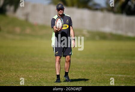 Jacques Nienaber (entraîneur en chef) d'Afrique du Sud pendant une session de formation à Western province HPC, Bellville, Western Cape, Afrique du Sud. Date de la photo: Lundi 26 juillet 2021. Banque D'Images