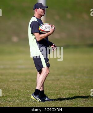 Jacques Nienaber (entraîneur en chef) d'Afrique du Sud pendant une session de formation à Western province HPC, Bellville, Western Cape, Afrique du Sud. Date de la photo: Lundi 26 juillet 2021. Banque D'Images