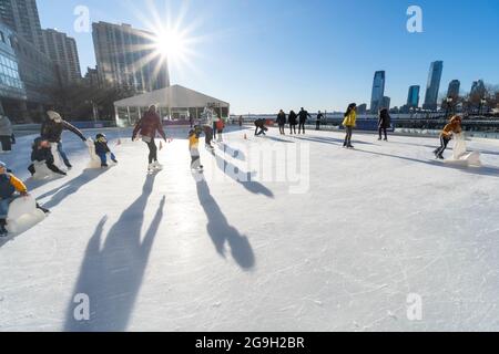 La patinoire Brookfield place au milieu de la pandémie de COVID-19 le 2021 hiver. Banque D'Images