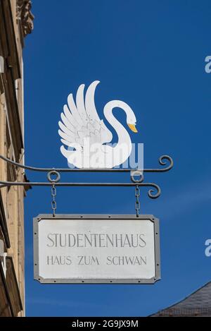 Panneau de nez de la maison d'étudiant Haus zum Schwan, aujourd'hui université, Bamberg, haute-Franconie, Bavière, Allemagne Banque D'Images