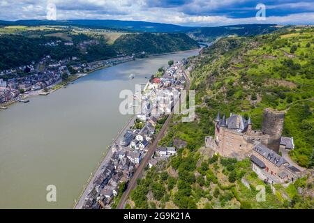 Château de Katz surplombant le Rhin et Saint Goar, site classé au patrimoine mondial de l'UNESCO, vallée du Rhin, Allemagne Banque D'Images