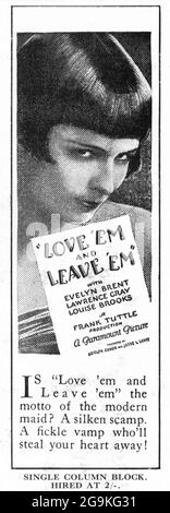 LOUISE BROOKS EVELYN BRANT et LAWRENCE GRAY dans LOVE 'EM AND LEAVE 'EM 1926 réalisateur FRANK TUTTLE jouer George Abbot et John V. A. Weaver joueurs célèbres - Lasky Corporation / Paramount Pictures Banque D'Images