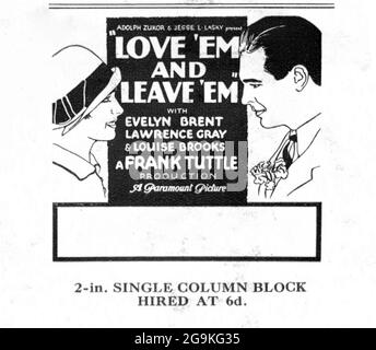 LOUISE BROOKS EVELYN BRANT et LAWRENCE GRAY dans LOVE 'EM AND LEAVE 'EM 1926 réalisateur FRANK TUTTLE jouer George Abbot et John V. A. Weaver joueurs célèbres - Lasky Corporation / Paramount Pictures Banque D'Images