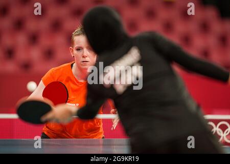 Tokyo, Japon. 27 juillet 2021. TOKYO, JAPON - JUILLET 27: Britt Eerland des pays-Bas en compétition avec des célibataires féminins Round 3 lors des Jeux Olympiques de Tokyo 2020 au Tokyo Metropolitan Gymnasium le 27 juillet 2021 à Tokyo, Japon (photo de Ronald Hoogendoorn/Orange Pictures) NOCNSF Credit: Orange pics BV/Alay Live News Banque D'Images