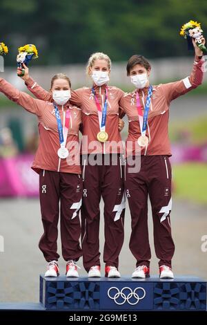 Shizuoka, Japon. 27 juillet 2021. FREI Sina, NEFF Jolanda, INDERGAND Linda (SUI), 27 juillet 2021 - Cyclisme : les femmes de l'ensemble du pays pendant les Jeux Olympiques de Tokyo 2020 au cours Izu MTB à Shizuoka, Japon. Credit: Shuraro Mochizuki/AFLO/Alamy Live News Banque D'Images