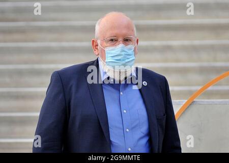 Frans Timmermans, vice-président de la Commission européenne, qui s'est tenue à Naples du 22-23 au 28 juillet. Banque D'Images