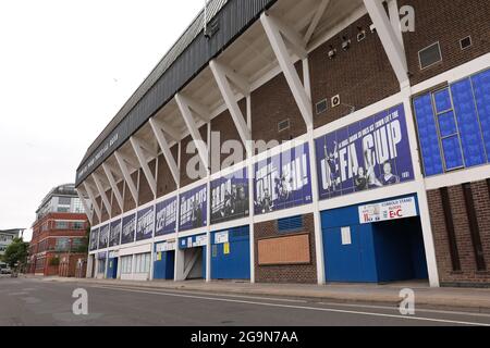Fenêtres extérieures du statif Cobbold Facelift, Portman Road, Ipswich, Royaume-Uni - 23 juillet 2021 Banque D'Images