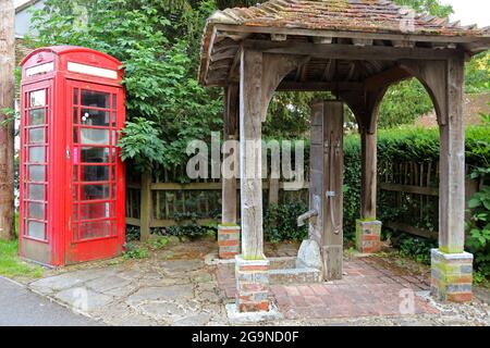 Village Pump, The Street, Smarden, Kent, Angleterre, Grande-Bretagne, Royaume-Uni, Europe Banque D'Images