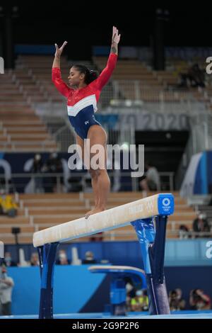 Arlake Gym Centre, Tokyo, Japon. 27 juillet 2021. Finale de gymnastique artistique de l'équipe féminine, jour 4 des Jeux Olympiques d'été de Tokyo 2020; Jordan Chales, de l'équipe des États-Unis sur le faisceau crédit: Action plus Sports/Alamy Live News Banque D'Images