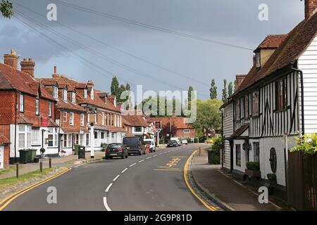 High Street, Biddenden, Kent, Angleterre, Grande-Bretagne, Royaume-Uni, Europe Banque D'Images