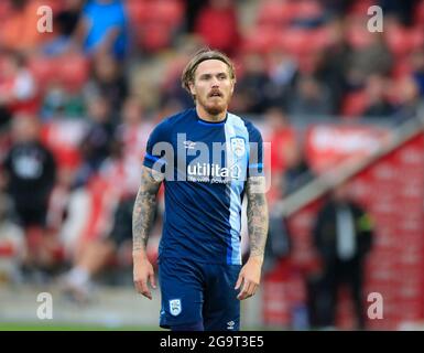 Fleetwood, Royaume-Uni. 27 juillet 2021. Danny Ward #25 de la ville de Huddersfield à Fleetwood, Royaume-Uni, le 7/27/2021. (Photo de Conor Molloy/News Images/Sipa USA) crédit: SIPA USA/Alay Live News Banque D'Images