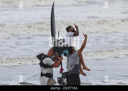 Chiba, Japon. 27 juillet 2021. Italo Ferreira (BRA) surf : finale masculine lors des Jeux Olympiques de Tokyo 2020 à la Plage de surf de Tsurigasaki à Chiba, Japon . Credit: KONDO/AFLO/Alay Live News Banque D'Images