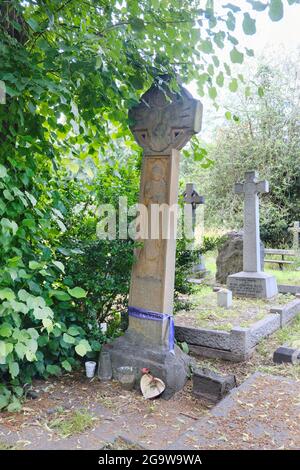 Emmeline Pankhurst, une militante britannique des droits des femmes qui a été enterrée au cimetière Brompton dans le sud-ouest de Londres. Banque D'Images