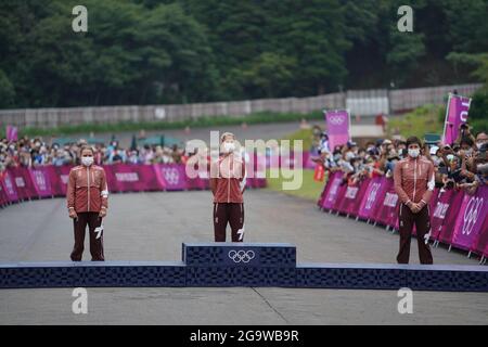Shizuoka, Japon. 27 juillet 2021. Jolanda Neff (SUI), Sina Frei (SUI), Linda Indergand (SUI) Cyclisme : les femmes de l'ensemble du pays pendant les Jeux Olympiques de Tokyo 2020 au cours de MTB d'Izu à Shizuoka, Japon . Credit: Shuraro Mochizuki/AFLO/Alamy Live News Banque D'Images