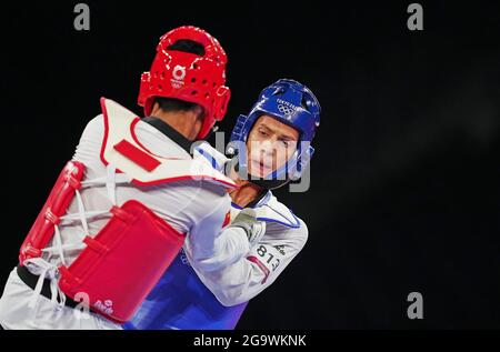 27 juillet 2021 : Hongyi Sun de Chine et Ivan Sapina de Croatie pendant le Taekwondo aux Jeux Olympiques de Tokyo au Makuhari Messe Hall A, Tokyo, Japon. Prix Kim/CSM Banque D'Images